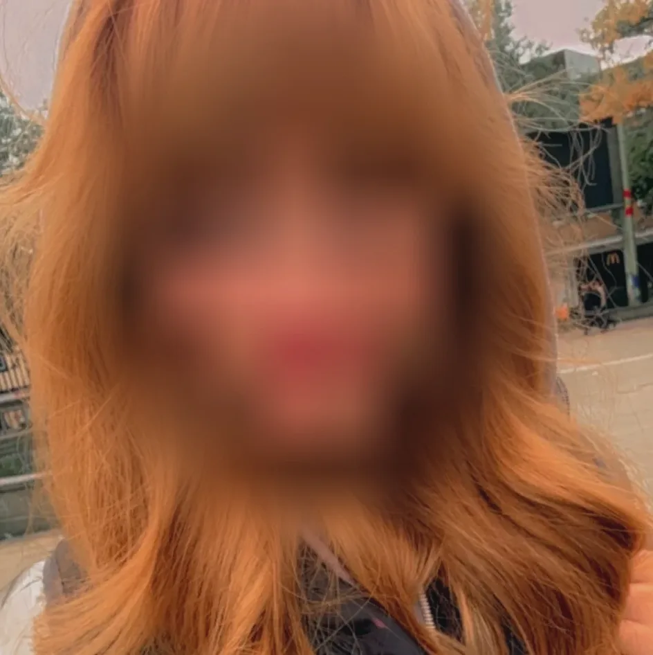 Courtney, 31