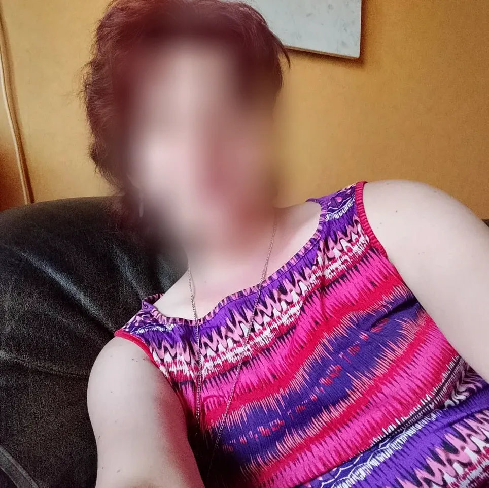 Kayleigh, 35