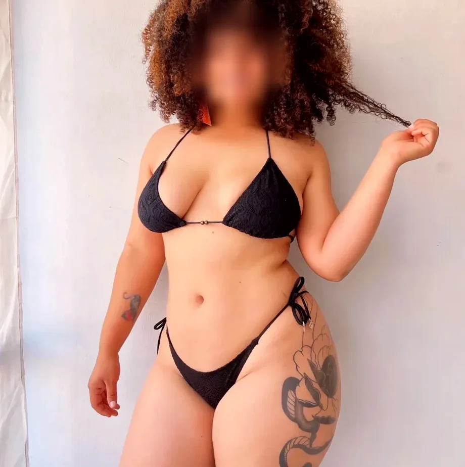 Zara, 30